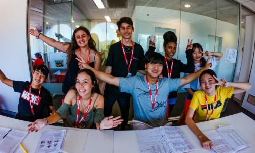 【学校スタッフにインタビュー】各スキルごとにレベル分けで弱点克服!質とサポートに長年定評があるBROWNS English