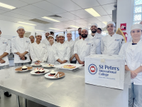 【学校スタッフにインタビュー】現地大学生スタッフに聞く！ゴールドコーストのクッカリー＆ビジネス専門St Petersの魅力