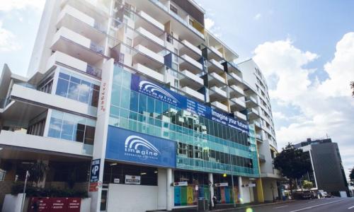 【学校スタッフにインタビュー】語学留学だけじゃない!専門資格取得留学でさらなるスキルアップを目指せるイマジンエデュケーション