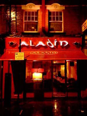 Aladin Brick Laneの店