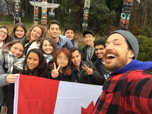 バンクーバーの語学学校「EF Vancouver」で留学中の生徒
