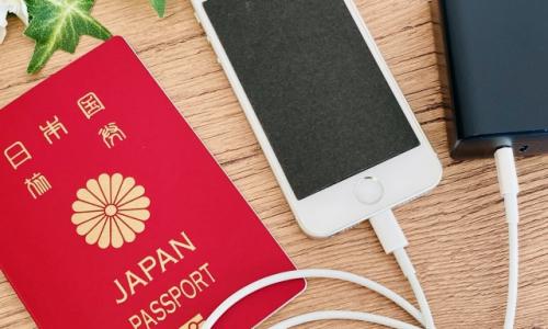 留学に携帯電話はどうやって持って行く?出発直前でも間に合うeSIMで安心準備